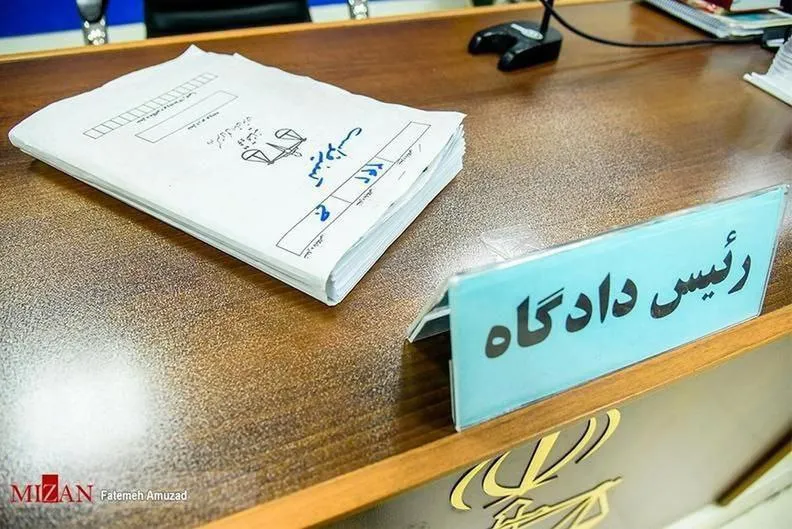 تصویر مرتبط با صدور کیفرخواست تروریستی در پرونده شهادت رهبر انقلاب و دانش‌آموزان میناب